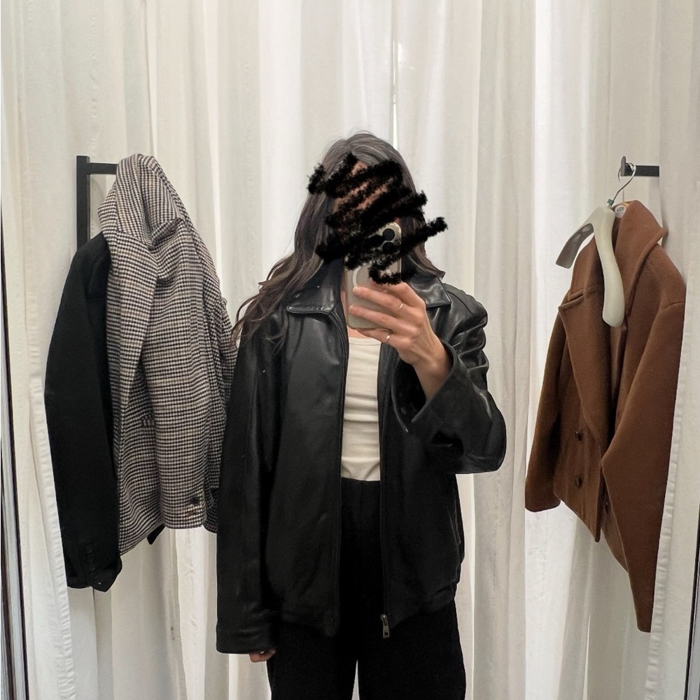 Andrew Marc Black Leather Bomber Jacket